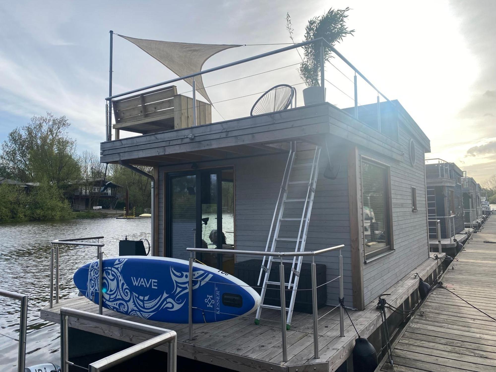 Hausboot Off Im Diamantgraben An Der Elbe Hotel Hamburgo Exterior foto